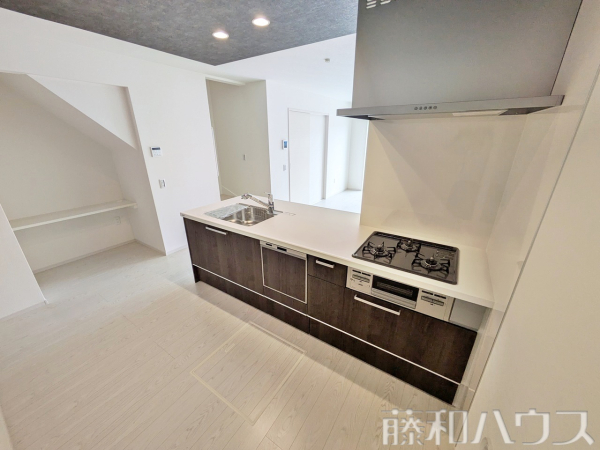 3号棟　キッチン　【小牧市新町１丁目】