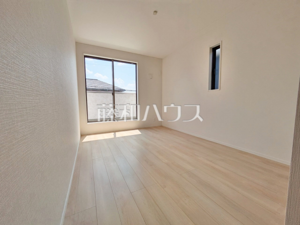 2号棟　居室　【小牧市大字本庄】