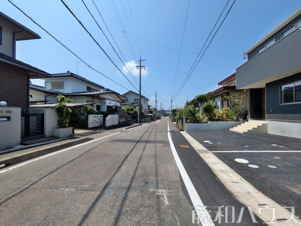 接道状況および現場風景　【小牧市大字本庄】