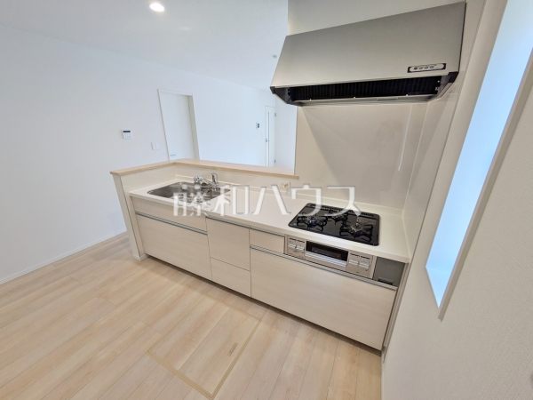 2号棟　キッチン　【小牧市大字本庄】