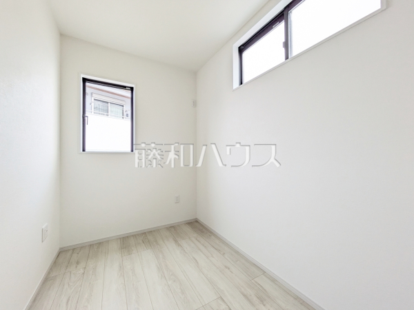 居室　【福岡市東区八田３丁目】