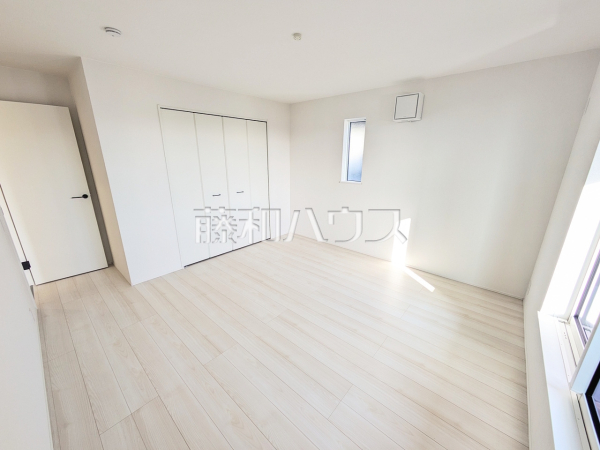 居室　【北名古屋市熊之庄山の前】