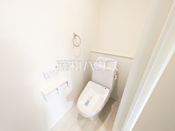 トイレ　【北名古屋市熊之庄山の前】