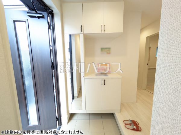 玄関　【北名古屋市熊之庄山の前】