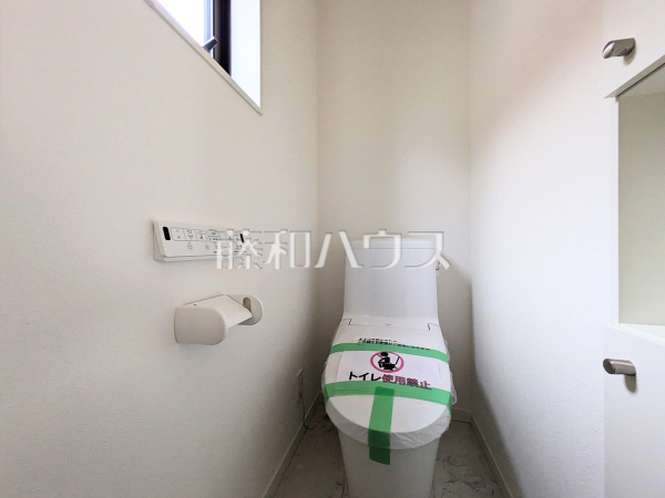 トイレ　【小金井市貫井南町１丁目】