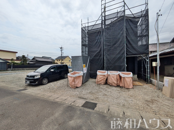 現地　【北名古屋市熊之庄屋形】