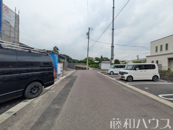 接道状況および現場風景　【春日井市花長町１丁目】