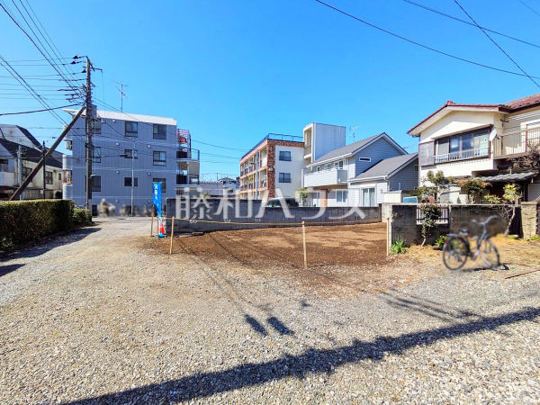 接道状況および現場風景　【三鷹市下連雀９丁目】