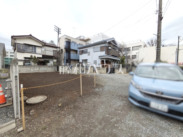 接道状況および現場風景　【三鷹市下連雀９丁目】