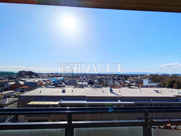 住戸からの眺望写真　【マイキャッスル大泉中央公園Ⅱ】