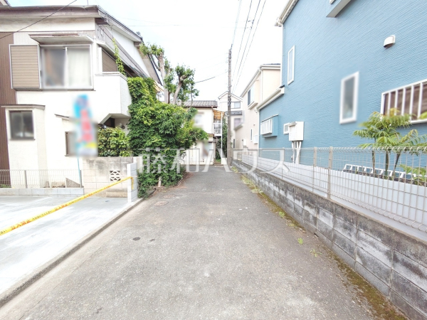 接道状況および現場風景　【新座市石神５丁目】