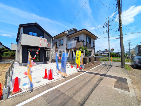 ≪接道状況≫大きな街道があり、ファミレスなども多数ございます。休日はご家族でお食事も楽しめますね。　【調布市深大寺北町５丁目】