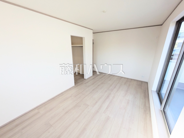 居室　【富士見市上沢２丁目】