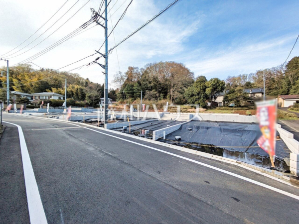 接道状況および現場風景　【武蔵村山市中藤４丁目】