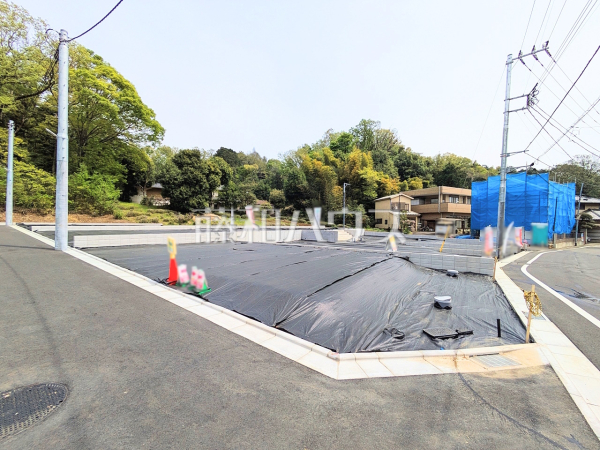 8号地　現地写真　【武蔵村山市中藤４丁目】 理想をかなえる自由設計の土地！ぜひ皆様の「こんな家に住みたい！」をお聞かせ下さい。 