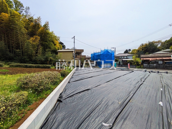 11号地　現地写真　【武蔵村山市中藤４丁目】周囲に高い建物のないエリアのため、空が大きく感じます