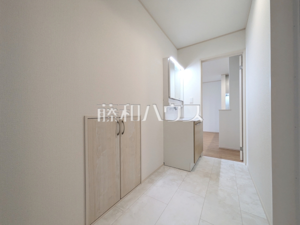 A号棟　洗面室収納　【国分寺市新町１丁目】