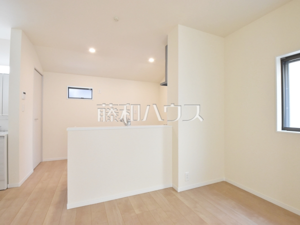2号棟　キッチン　【東村山市本町１丁目】