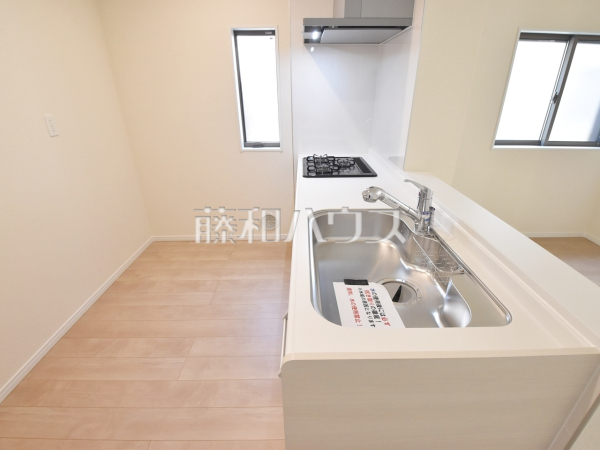2号棟　キッチン　【東村山市本町１丁目】