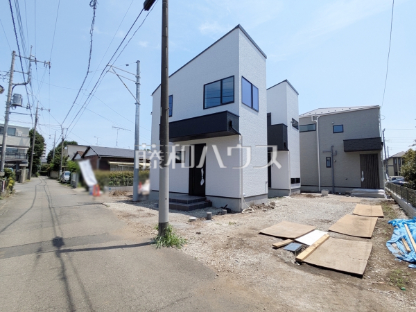 接道状況および現場風景　【小金井市貫井南町２丁目】 周辺環境はもちろん、日当たりや設備仕様など、実際に行ってみないと分からないことも多くございます。ご案内いたしますので、お気軽にお問い合わせください。