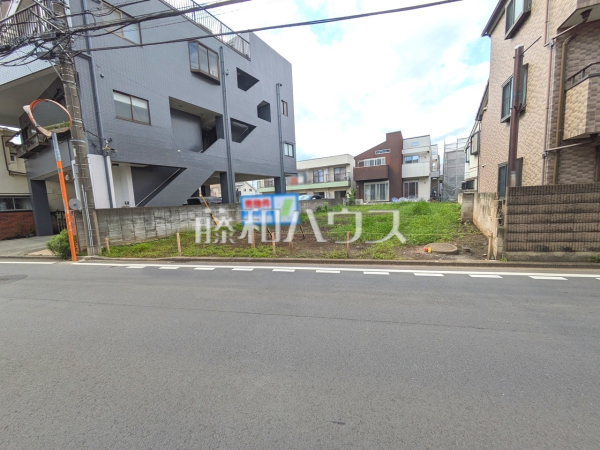 現地写真　【小平市小川町１丁目】
物件の事、諸費用の事など、小さな疑問も担当までお気軽にご連絡・ご相談下さい。
