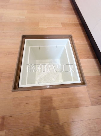 床下収納　【練馬区谷原３丁目】
