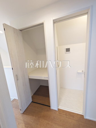3階廊下収納　【東久留米市南沢４丁目】