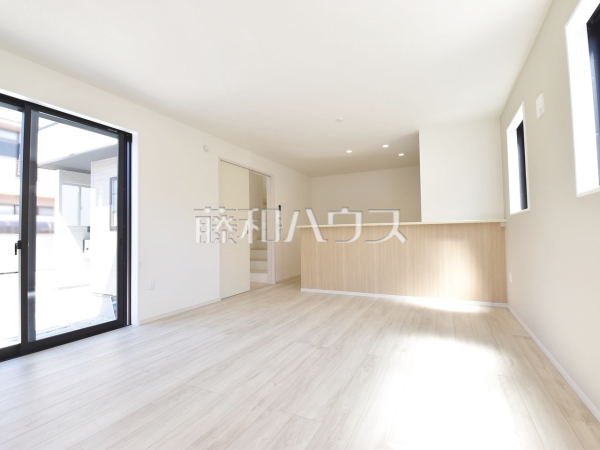 小平市花小金井南町3丁目　全2棟／1号棟　未入居戸建て物件画像