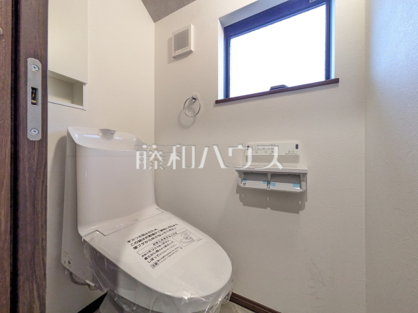 トイレ　【東大和市中央４丁目】