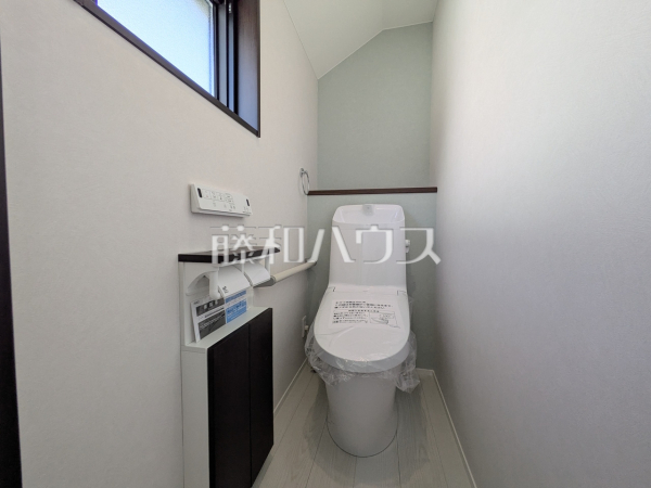 5号棟　トイレ　【三鷹市北野３丁目】