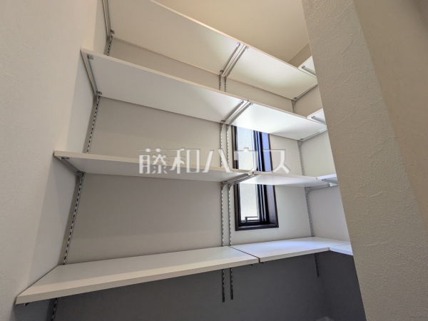 5号棟　シューズクローク　【三鷹市北野３丁目】