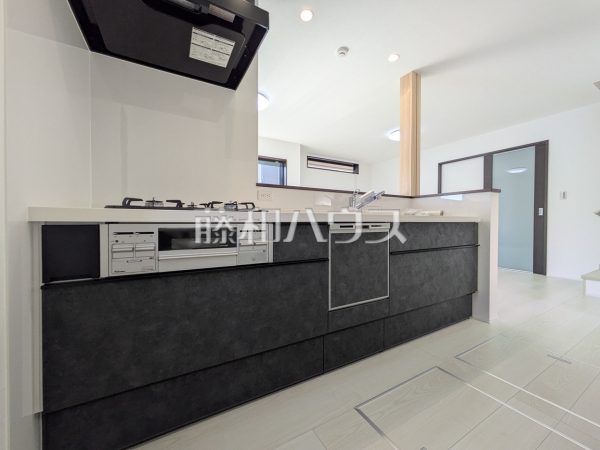 5号棟　キッチン　【三鷹市北野３丁目】