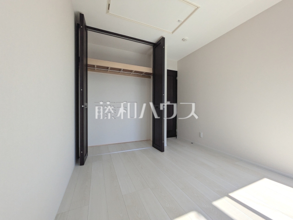 5号棟　居室　【三鷹市北野３丁目】