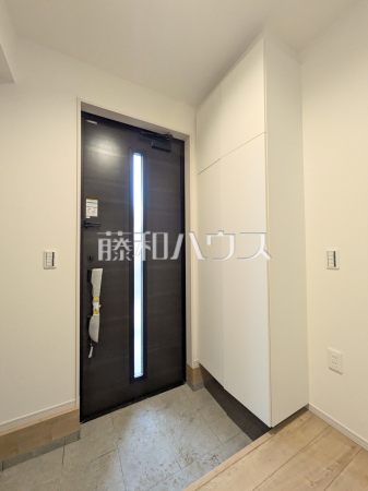 玄関　【八王子市めじろ台２丁目】