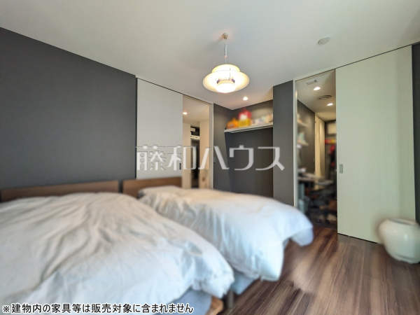 《居室》部屋の雰囲気や広さ・眺望・間取りの使い勝手など、是非一度、ご自身の目で確かめてみてください。　　【調布市富士見町１丁目】

