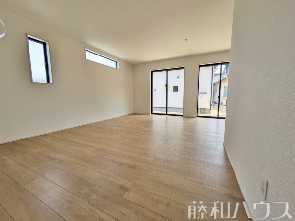1号棟　リビング　【北名古屋市熊之庄屋形】