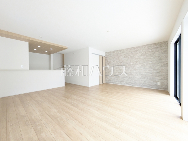 3号棟　リビング　【昭島市拝島町５丁目】