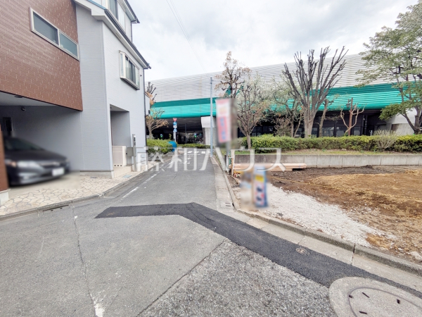 接道状況および現場風景　【練馬区大泉町４丁目】
