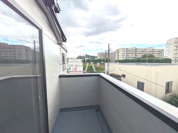 バルコニー　【志木市柏町６丁目】