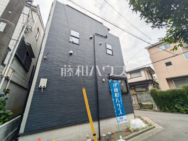 ご家族団らんの対面式キッチン 　【志木市柏町６丁目】