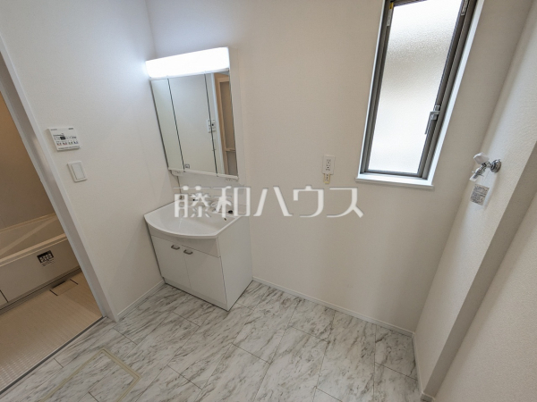 洗面室　【春日井市東神明町２丁目】