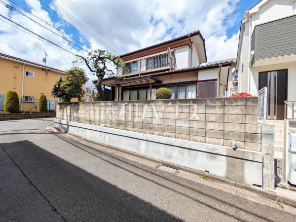 現地写真(現況：古屋有)　【東久留米市南沢１丁目】平日のご案内も可能です。まずはお気軽にお問合せ下さいませ。