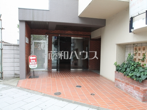 エントランス　【ハイマート第2聖蹟桜ヶ丘】