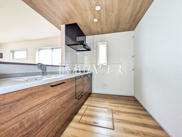 1号棟　キッチン　【八王子市宇津木町】
