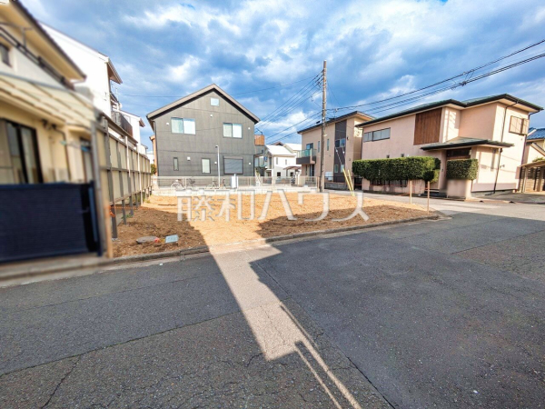 現地写真　【東久留米市小山３丁目】 物件の事、諸費用の事など、小さな疑問もお気軽にご連絡・ご相談下さい。 