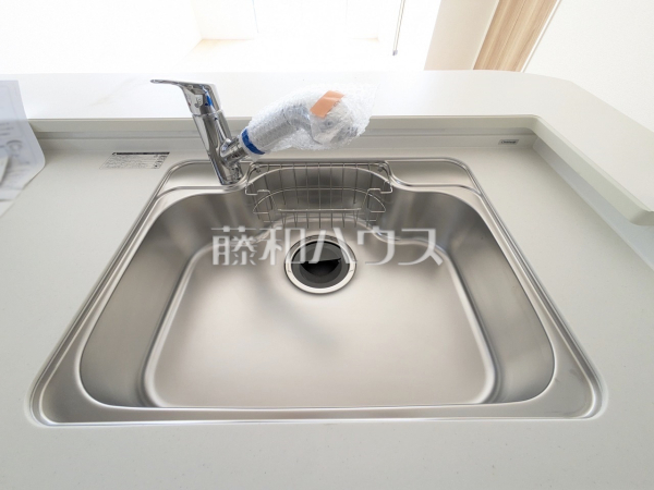 1号棟　キッチンシンク　【西東京市泉町１丁目】