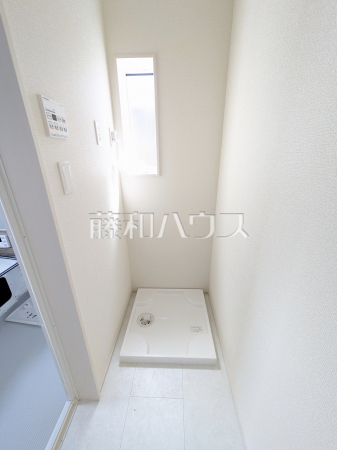 1号棟　洗濯機置き場　【西東京市泉町１丁目】