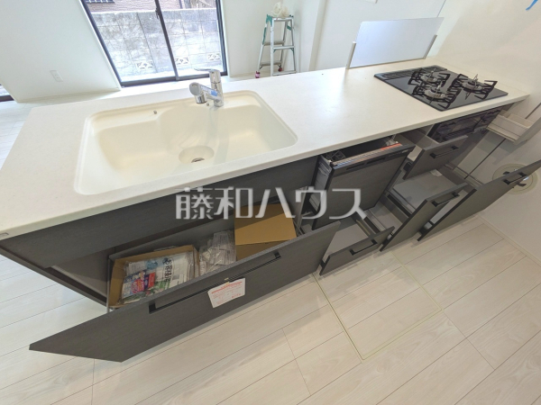 2号棟　収納　【三鷹市中原４丁目】