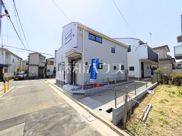 接道状況および現場風景　【三鷹市中原４丁目】 平日のご案内も可能です。まずはお気軽にお問合せ下さいませ。 
