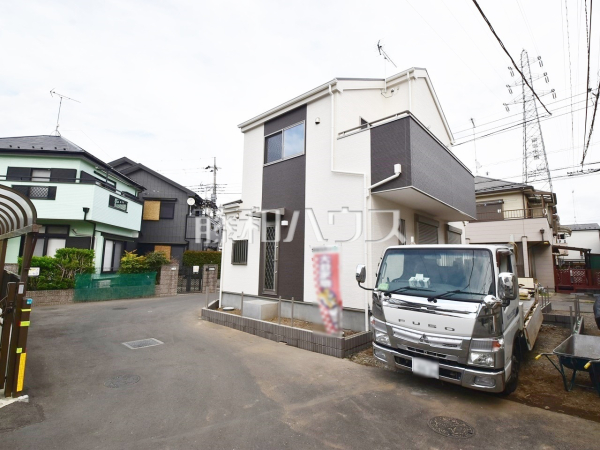 接道状況および現場風景　【所沢市西狭山ケ丘１丁目】